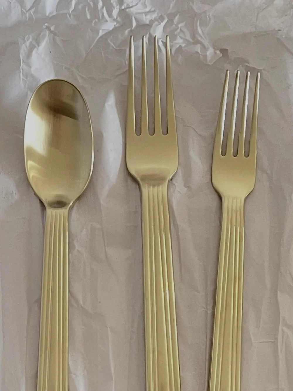 New West Elm Grooved Satin Flatware Champagne Utensils Set of 20 MSRP$196